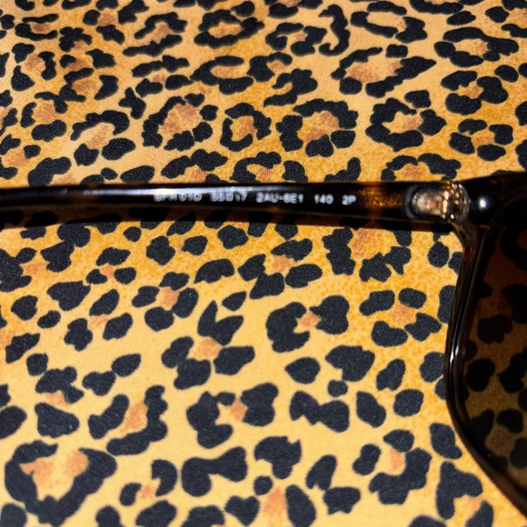 PRADA ANIMAL PRINT SUN GLASSES Tortoise Shell Sunglasses - Picture 8 of 9